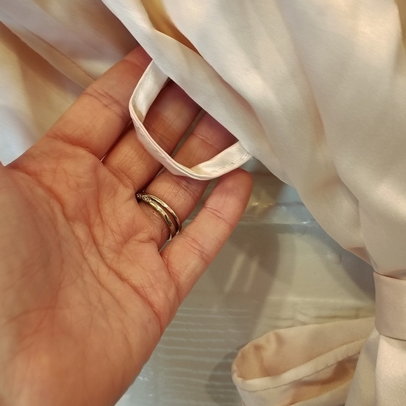 Blush Baby Light Pink Satin 3/4 length sleeve Robe Womens  Crochet Trim Feminine - Picture 5 of 8